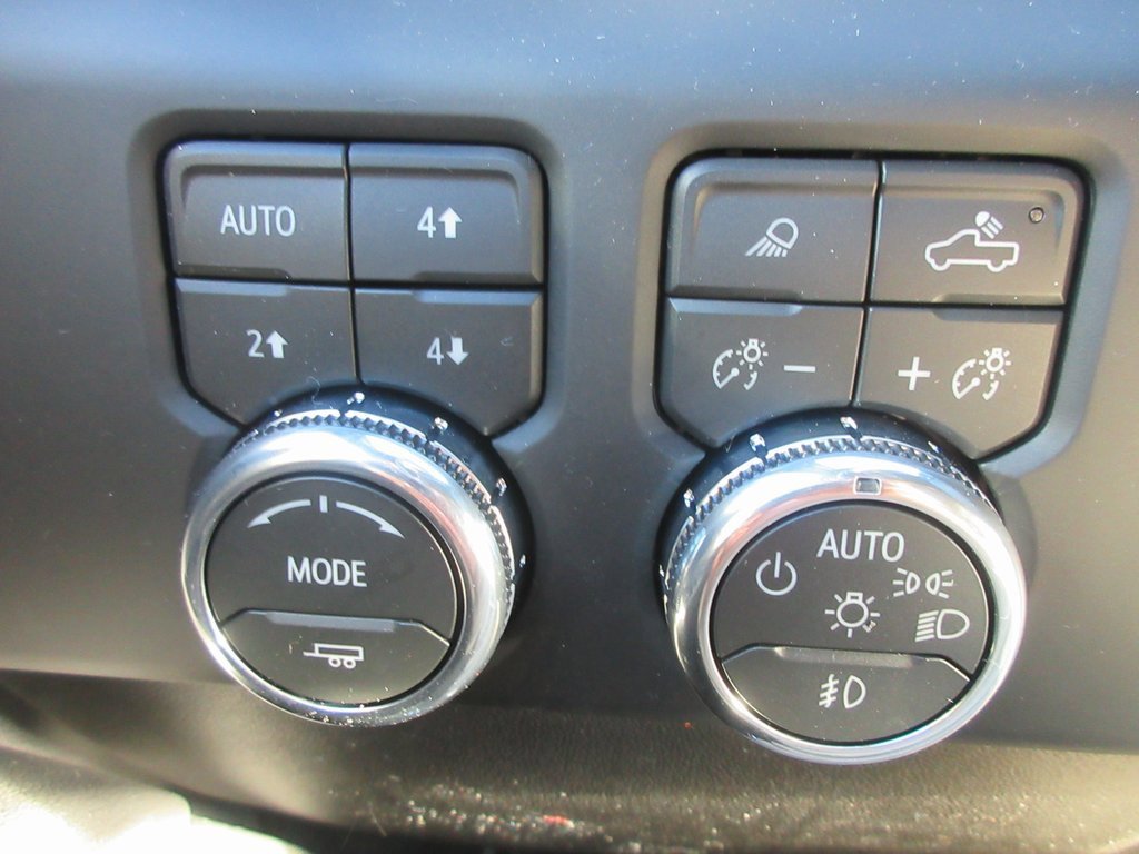 New 2026 GMC Sierra 3500 AT4 w/ AT4 Premium Plus Package image 18