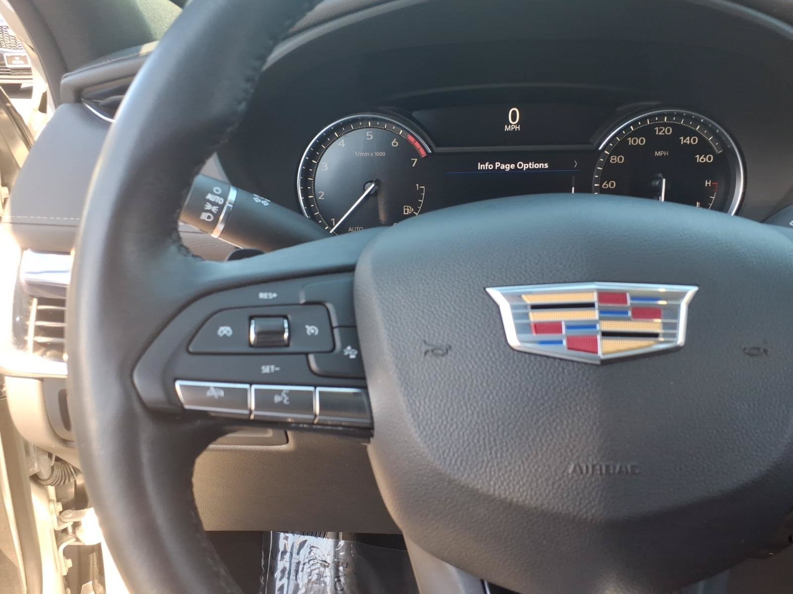 Certified 2023 Cadillac XT4 Luxury w/ Cold Weather Package AWD/4WD image 20