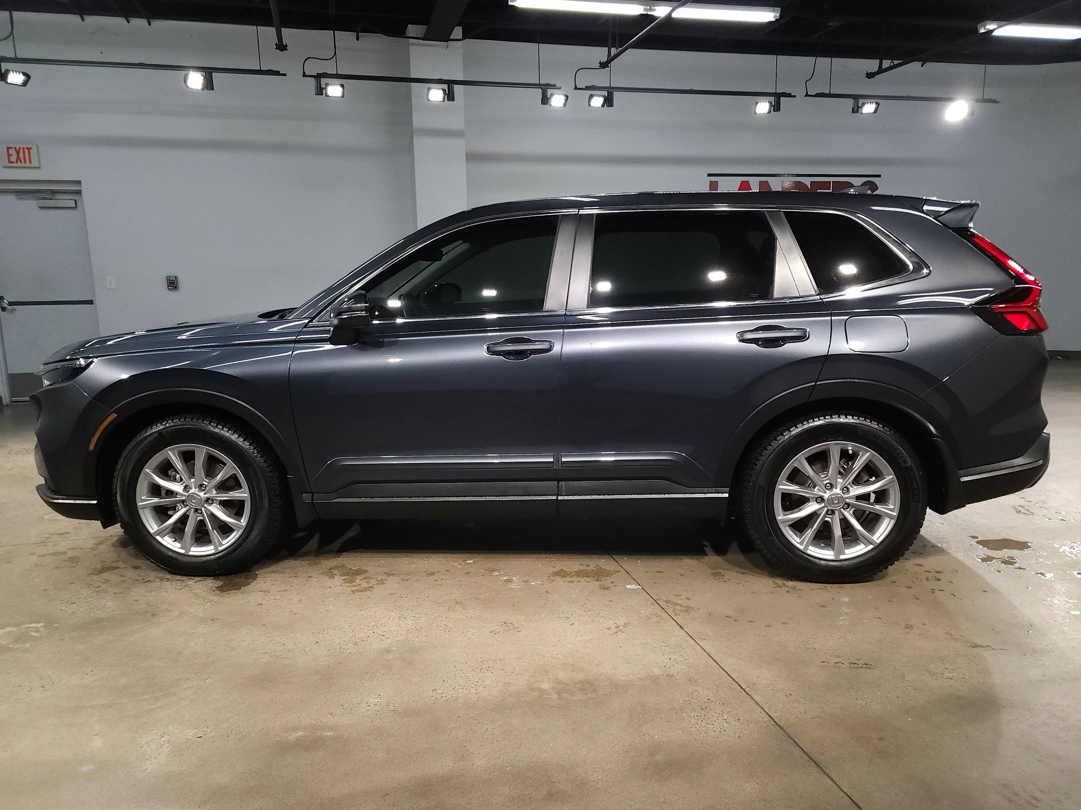 Used 2024 Honda CR-V EX-L image 4