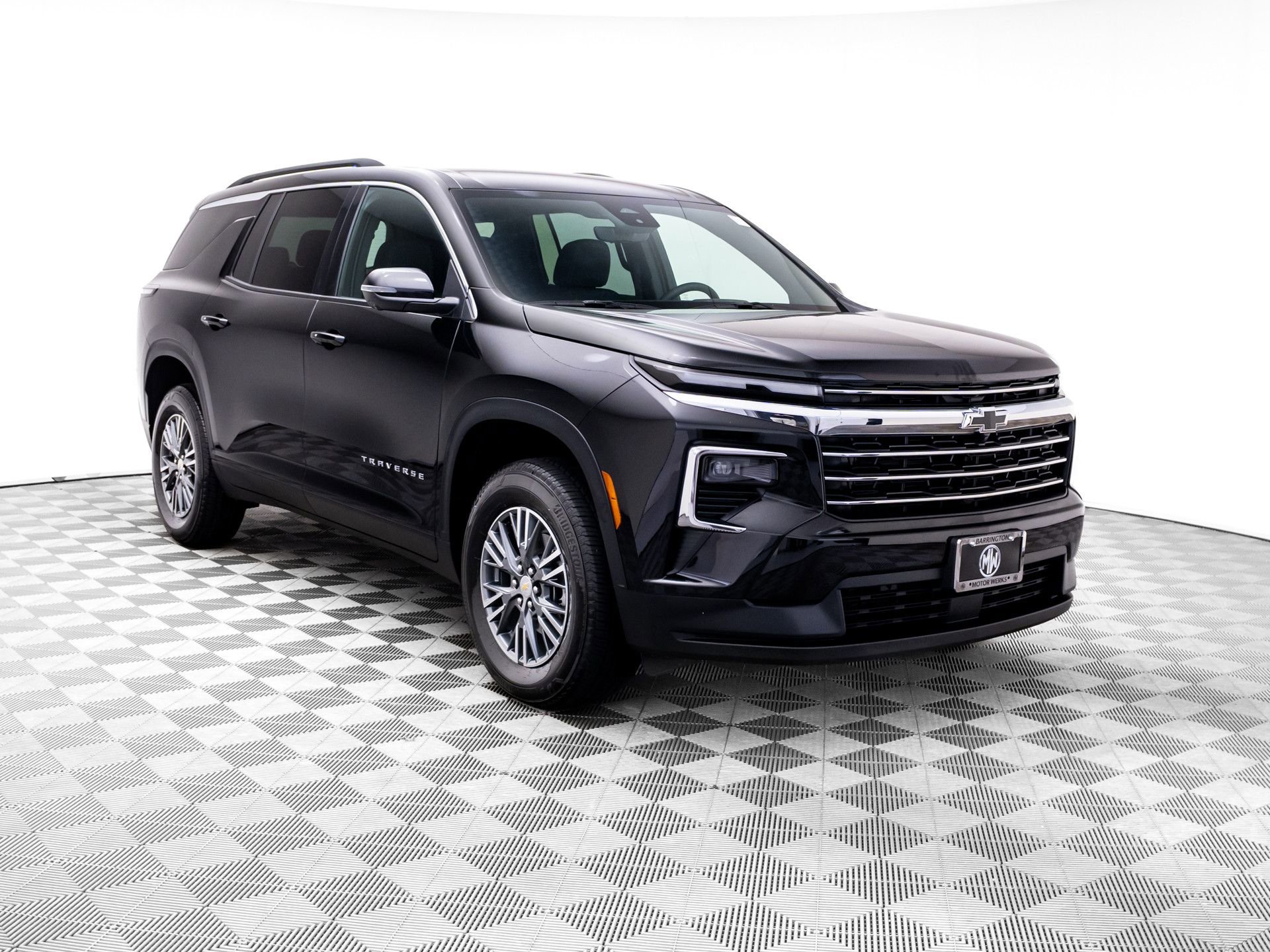 Used 2026 Chevrolet Traverse LT w/ Driver Confidence Package FWD image 7