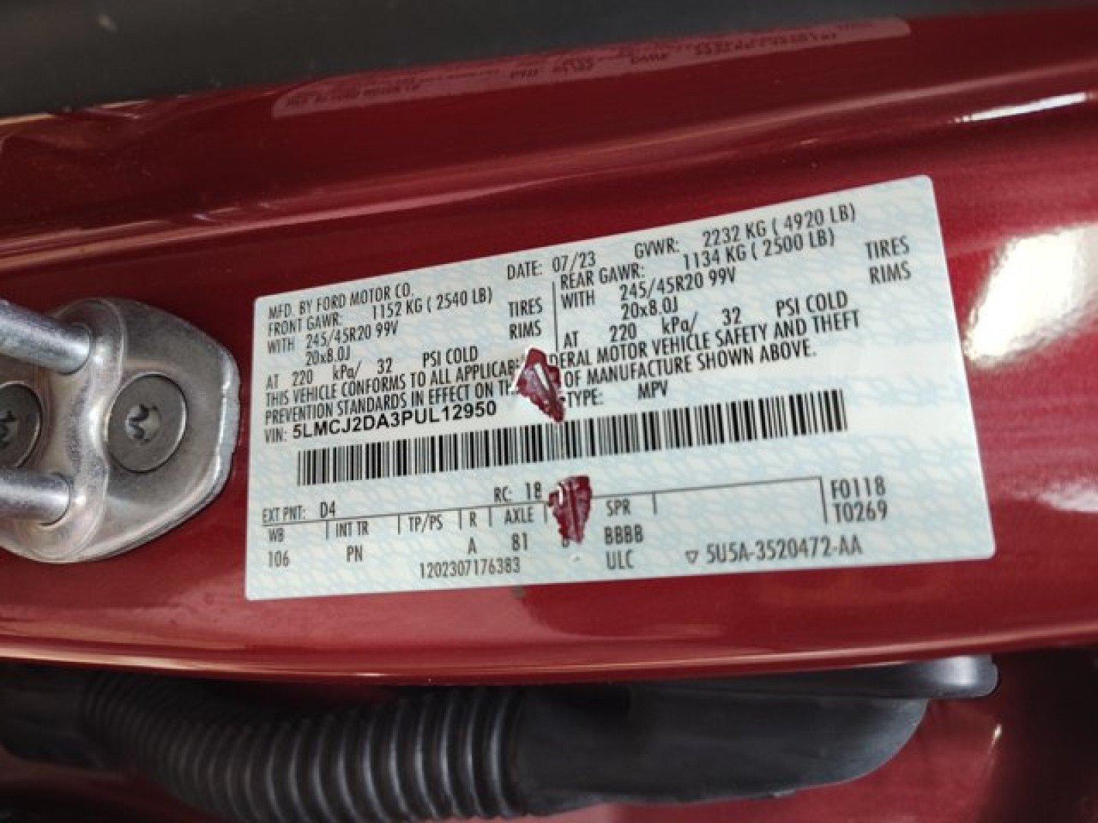 Used 2023 Lincoln Corsair Reserve w/ Rear Removable Package Tray AWD/4WD image 22