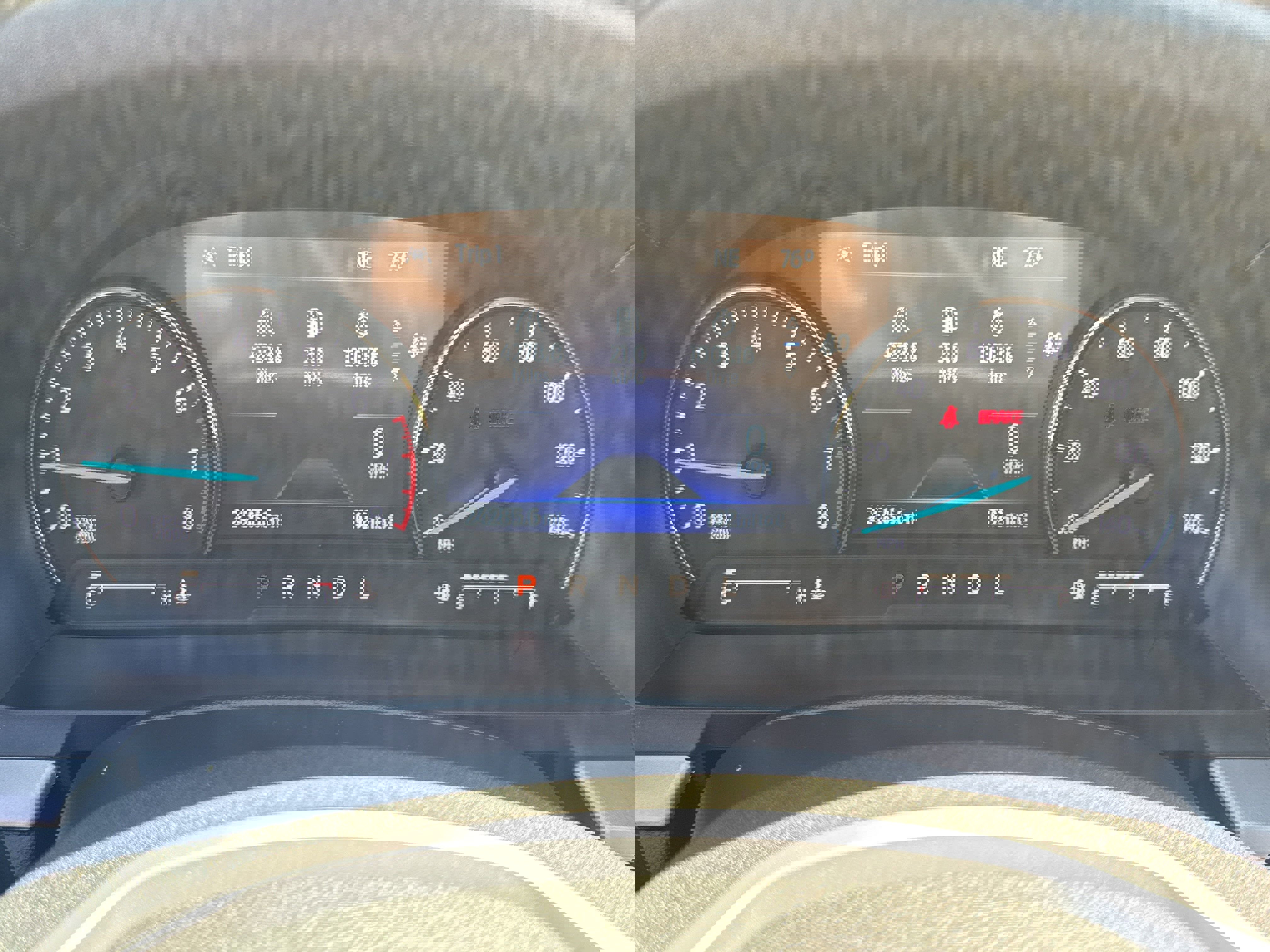 Used 2022 Ford Explorer XLT image 16