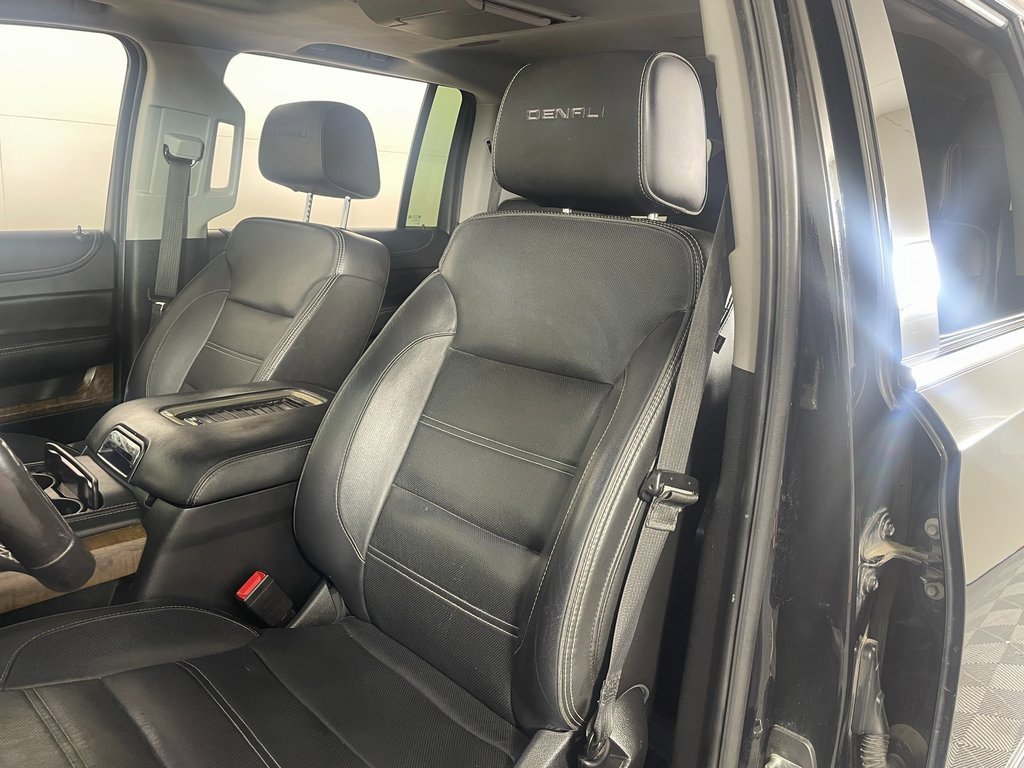 Used 2018 GMC Yukon XL Denali w/ Denali Ultimate Package image 22