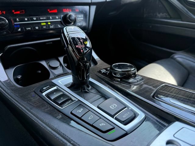 Used 2015 BMW 550i xDrive Sedan AWD/4WD image 29