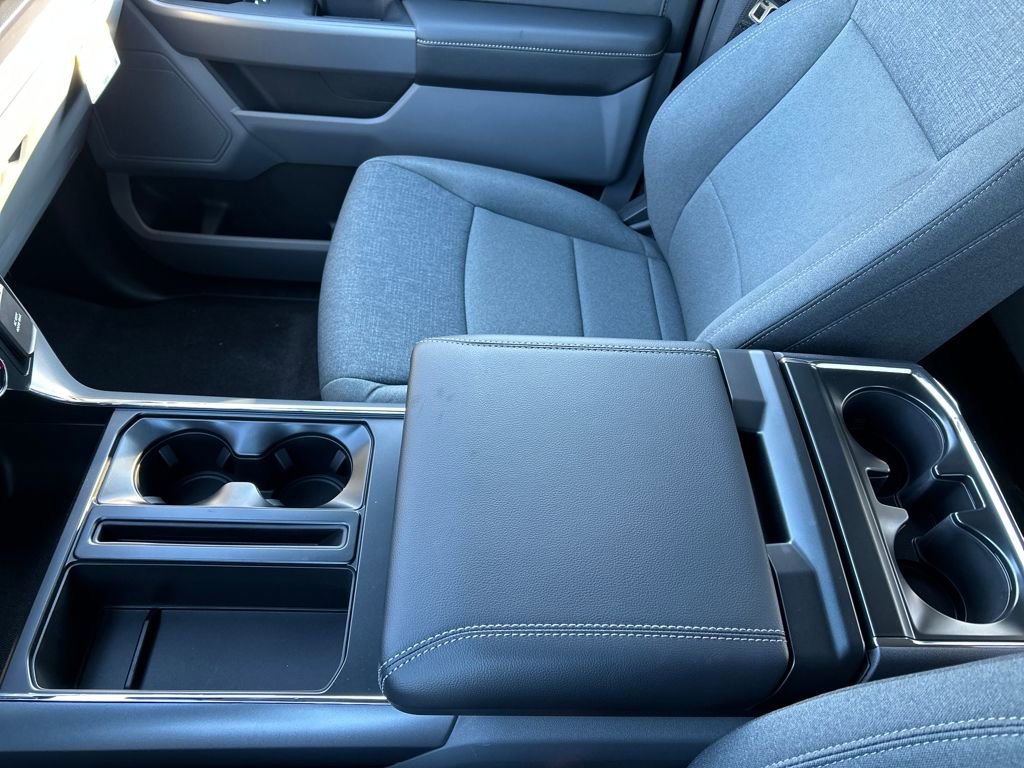 New 2025 Ford F150 XLT w/ Equipment Group 301A Standard image 40