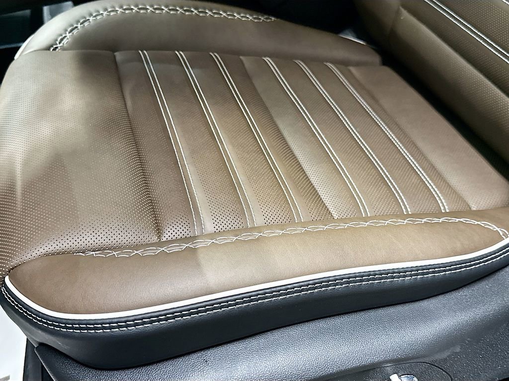 New 2026 GMC Acadia Denali Ultimate w/ LPO, Floor Liner Package image 19