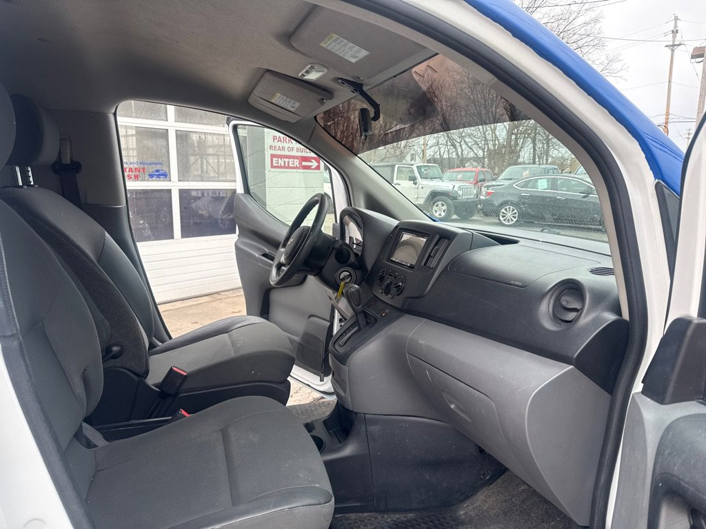 Used 2015 Chevrolet City Express LS FWD image 11