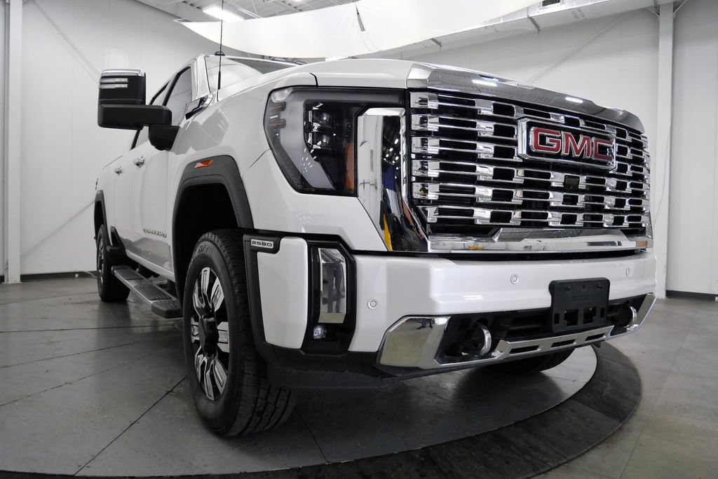Used 2024 GMC Sierra 2500 Denali w/ Denali Reserve Package AWD/4WD image 41