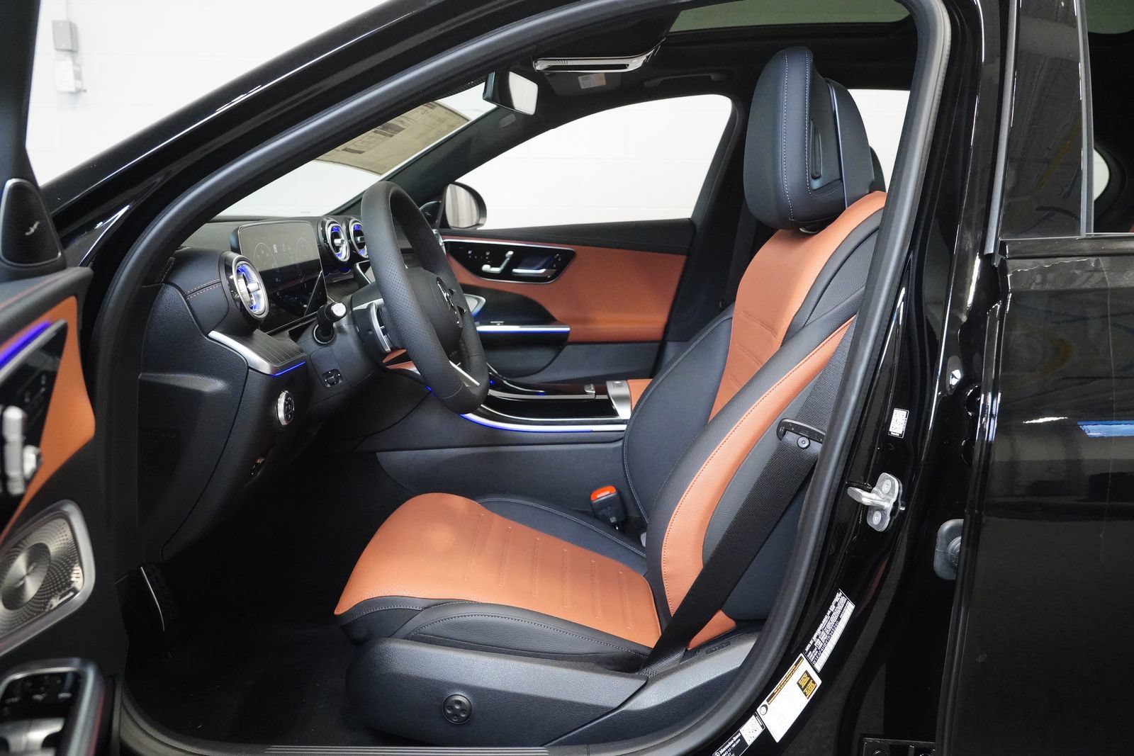 New 2026 Mercedes-Benz C 300 4MATIC Sedan image 14