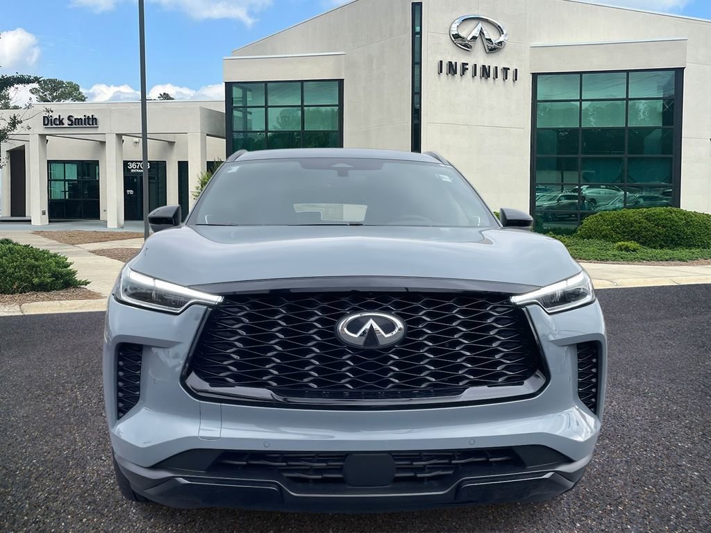 Used 2025 INFINITI QX60 Luxe w/ Black Edition video 2