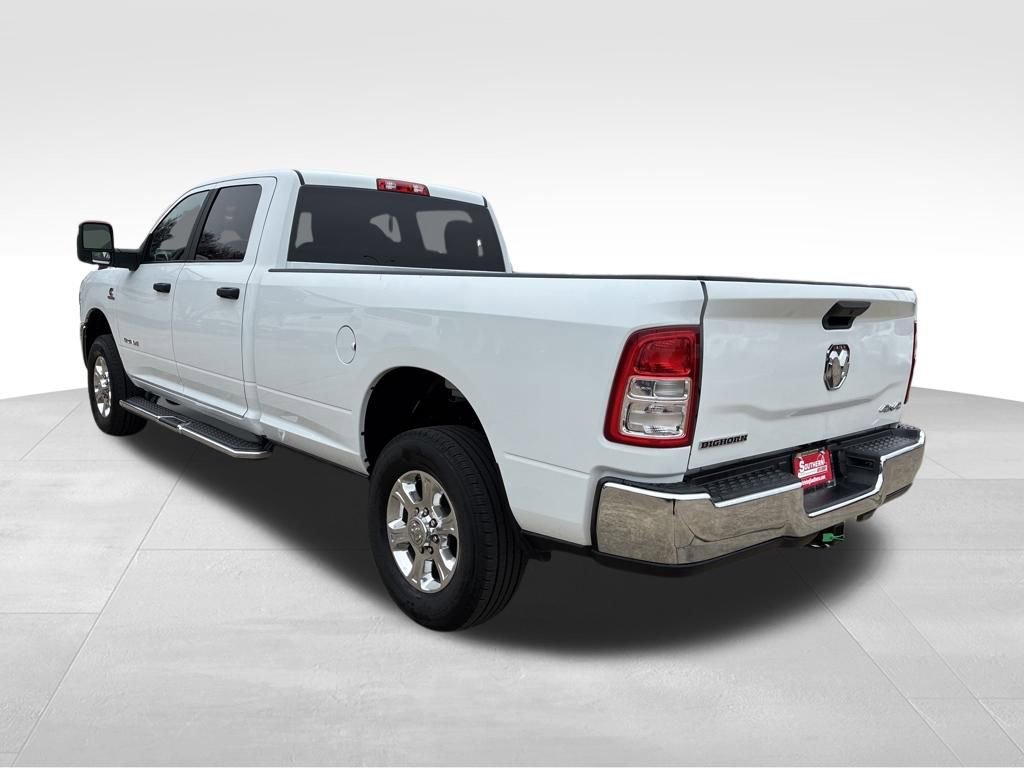 Used 2024 RAM 3500 Big Horn AWD/4WD image 3