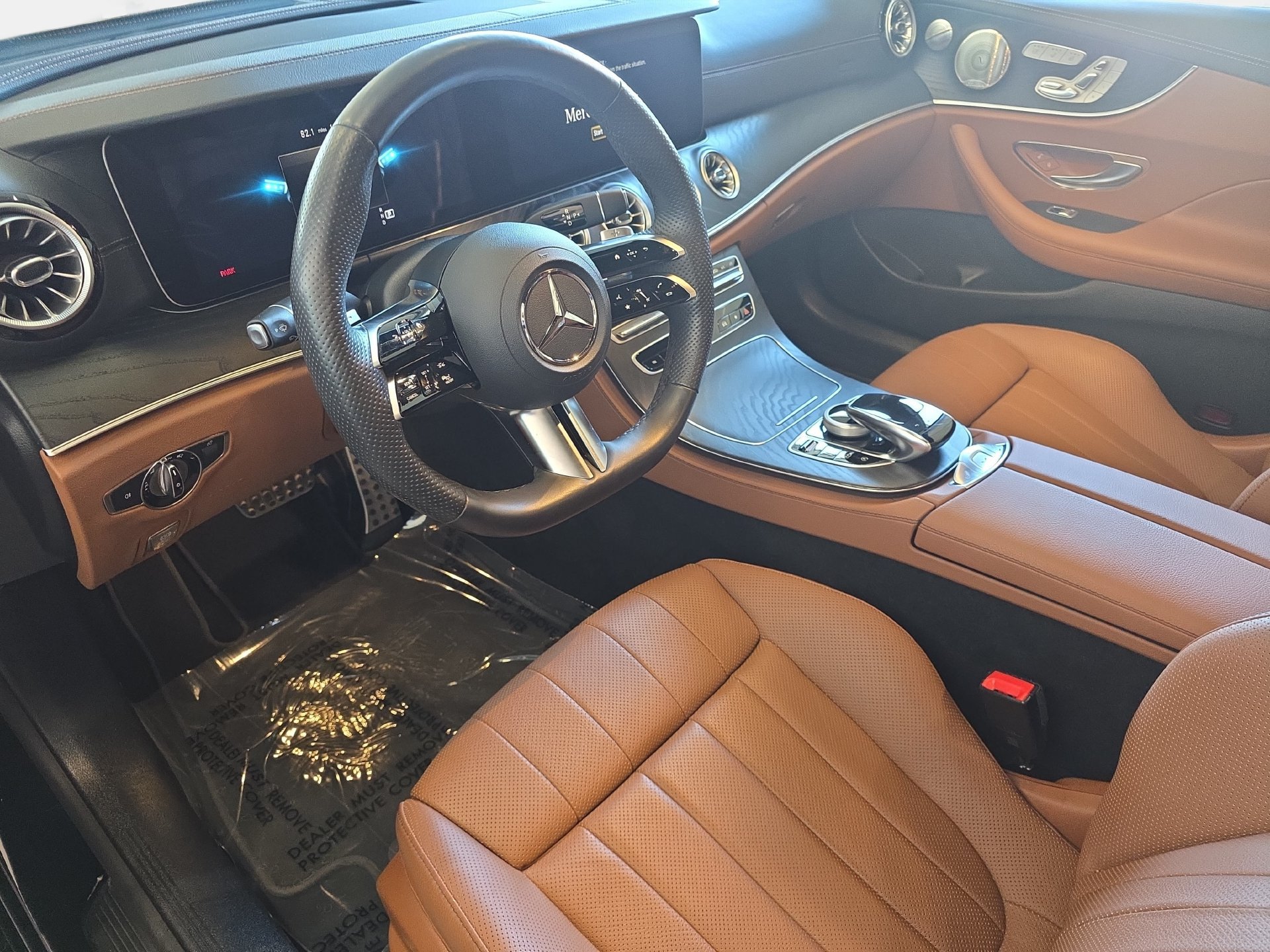 Used 2023 Mercedes-Benz E 450 4MATIC Cabriolet image 16