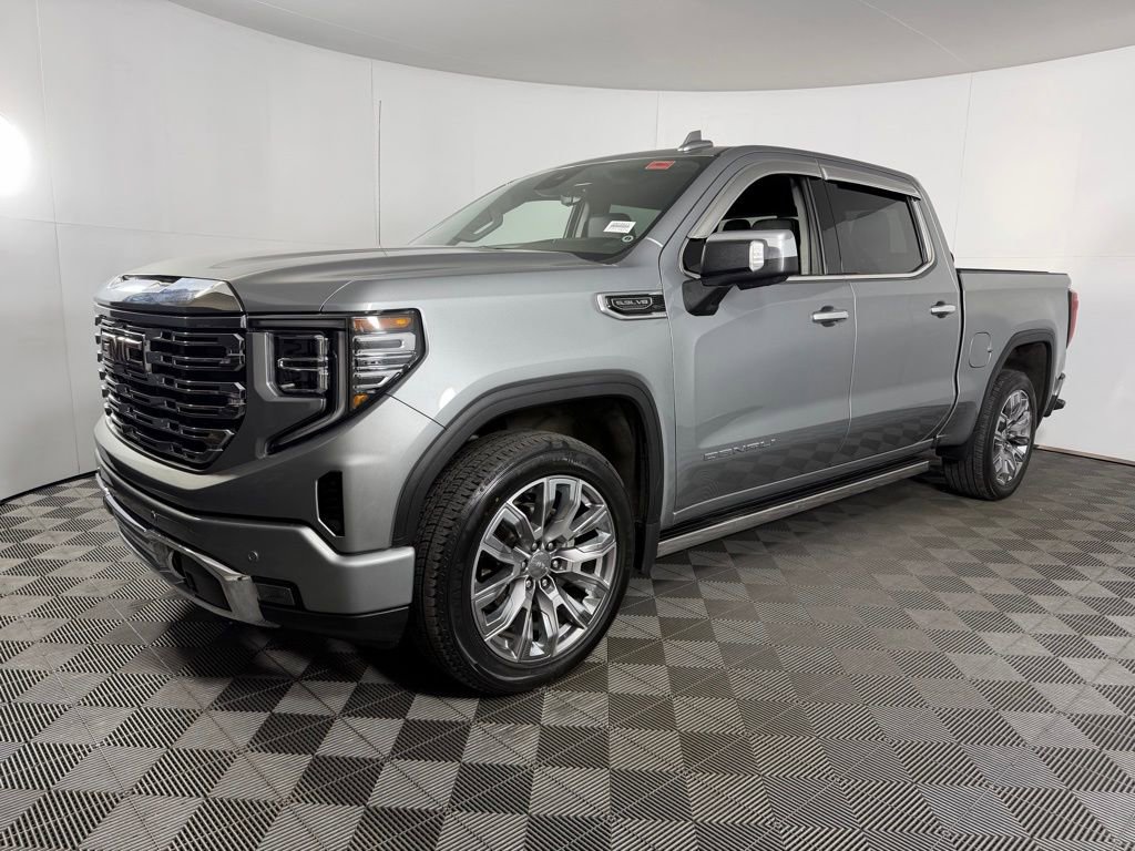 Used 2024 GMC Sierra 1500 Denali w/ Denali Reserve Package image 3