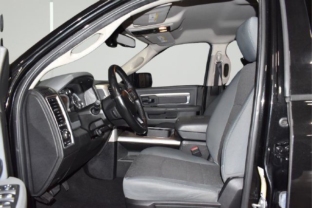 Used 2018 RAM 1500 Big Horn AWD/4WD image 32