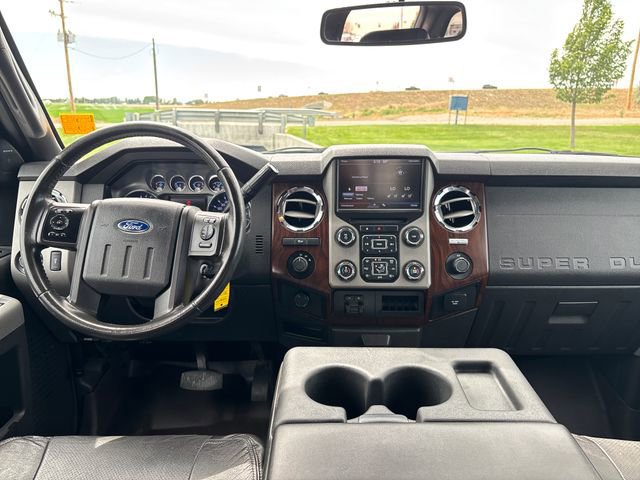 Used 2013 Ford F250 Lariat w/ Lariat Interior Pkg AWD/4WD image 12
