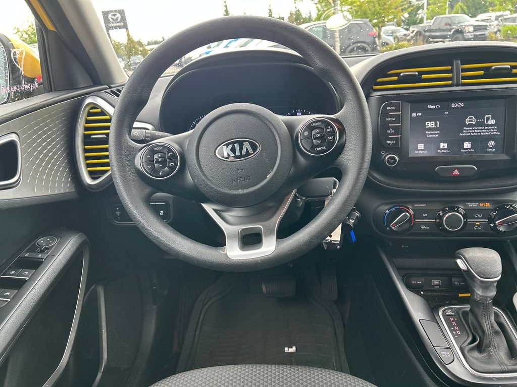 Used 2020 Kia Soul LX FWD image 7