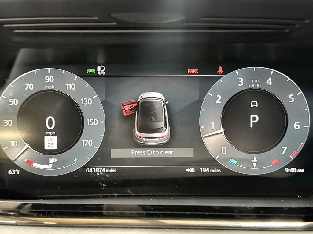 Used 2024 Land Rover Range Rover Evoque S image 18