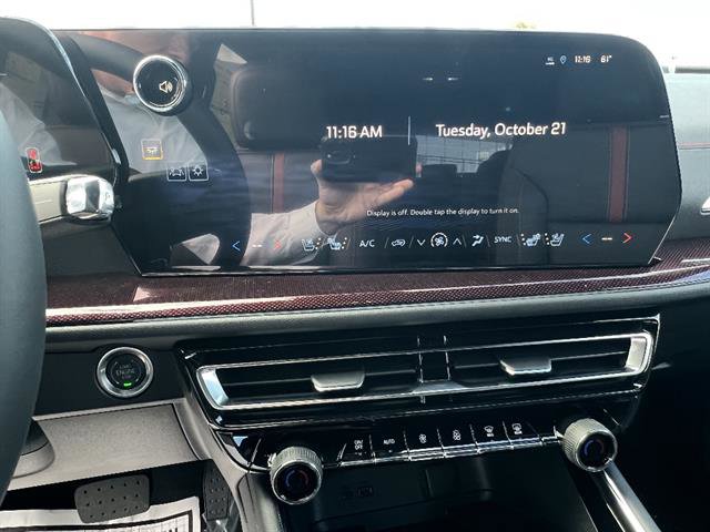 New 2026 Chevrolet Traverse RS AWD/4WD image 16