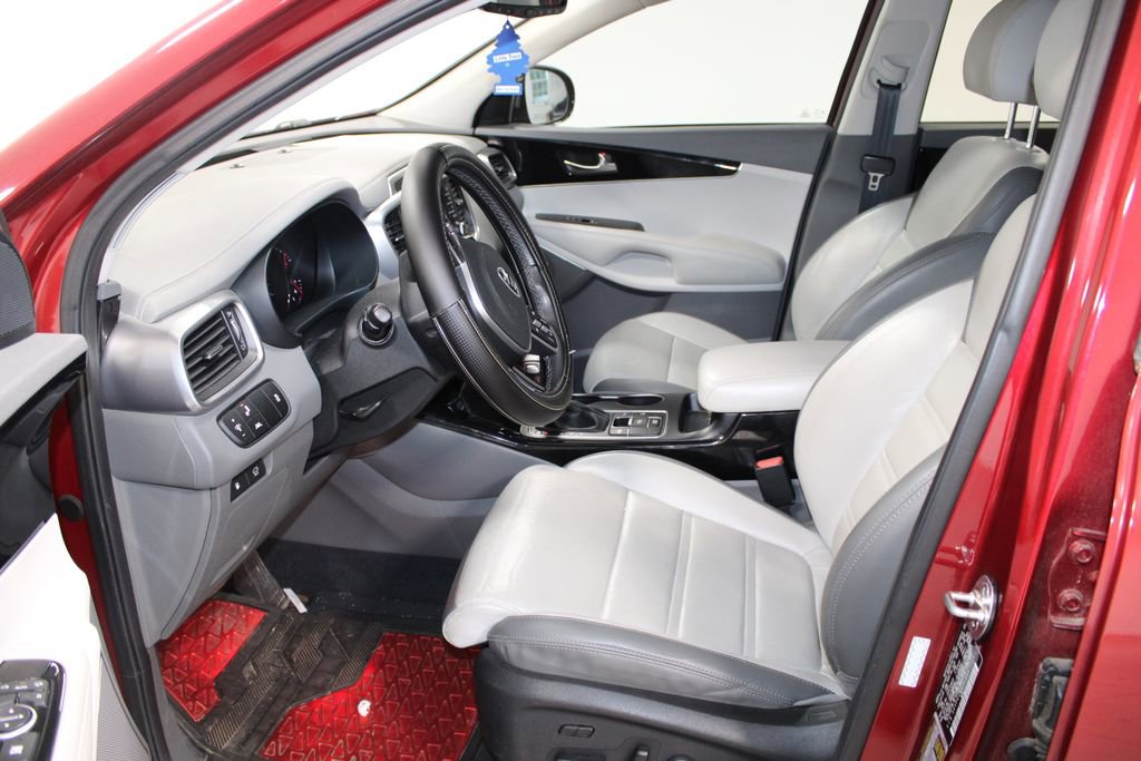 Used 2020 Kia Sorento SX FWD image 17