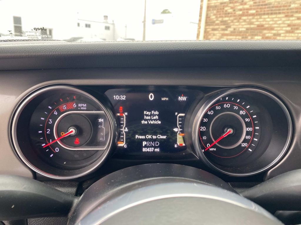 Used 2022 Jeep Gladiator Rubicon w/ LED Lighting Group image 14