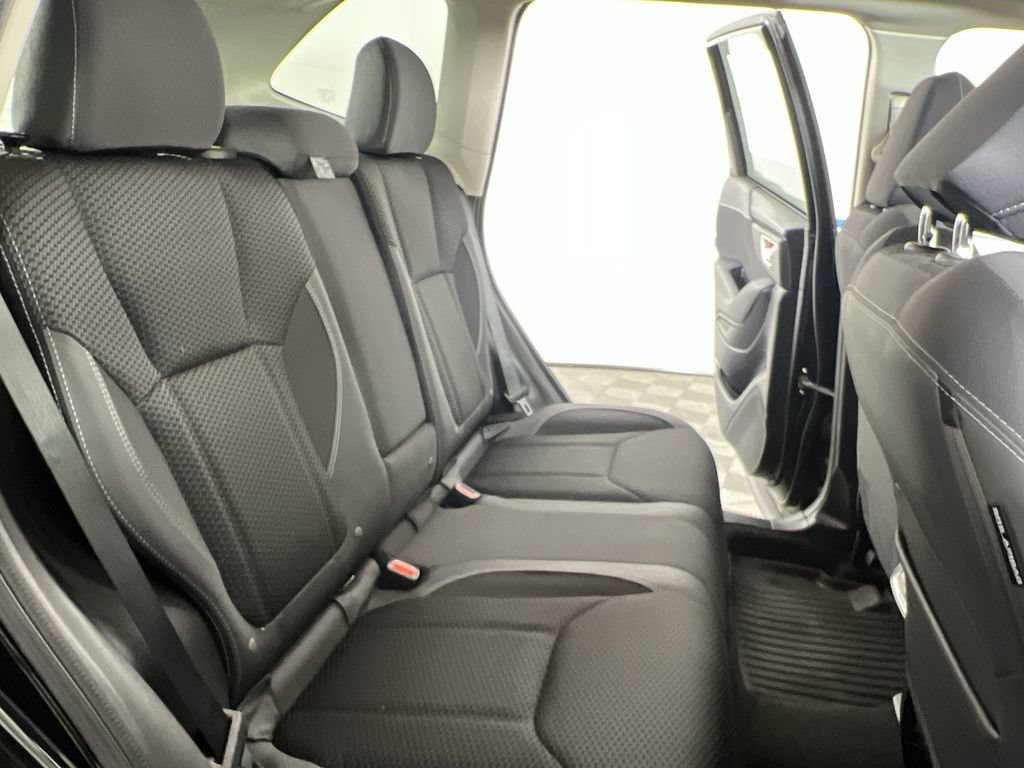Used 2019 Subaru Forester Premium w/ All-Weather Package AWD/4WD image 26