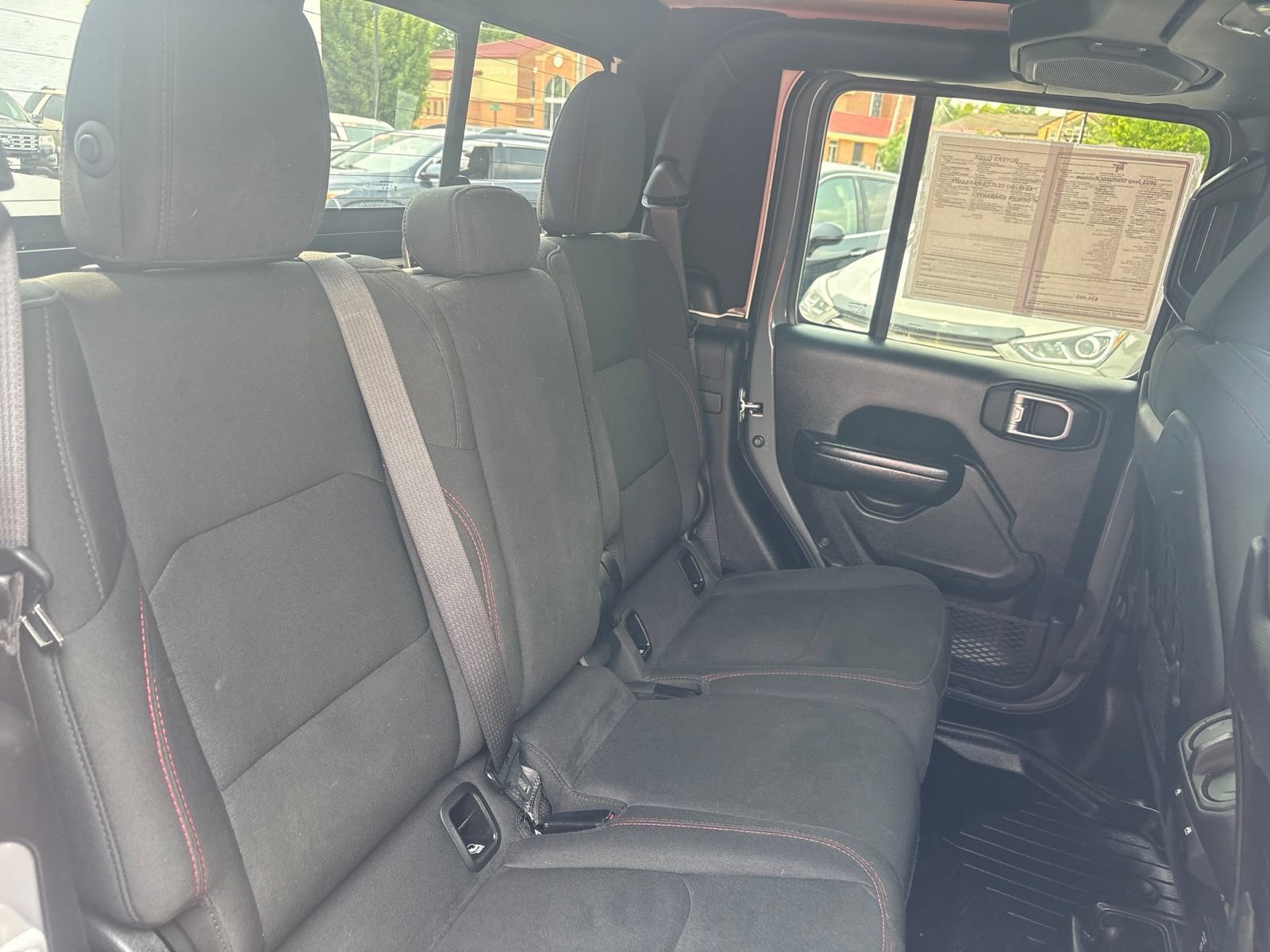 Used 2021 Jeep Gladiator Rubicon AWD/4WD image 18