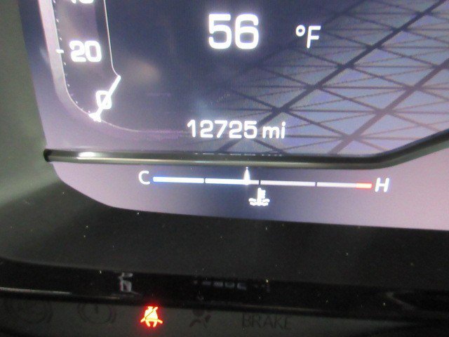 Used 2023 GMC Yukon XL Denali w/ LPO, Floor Liner Package image 24