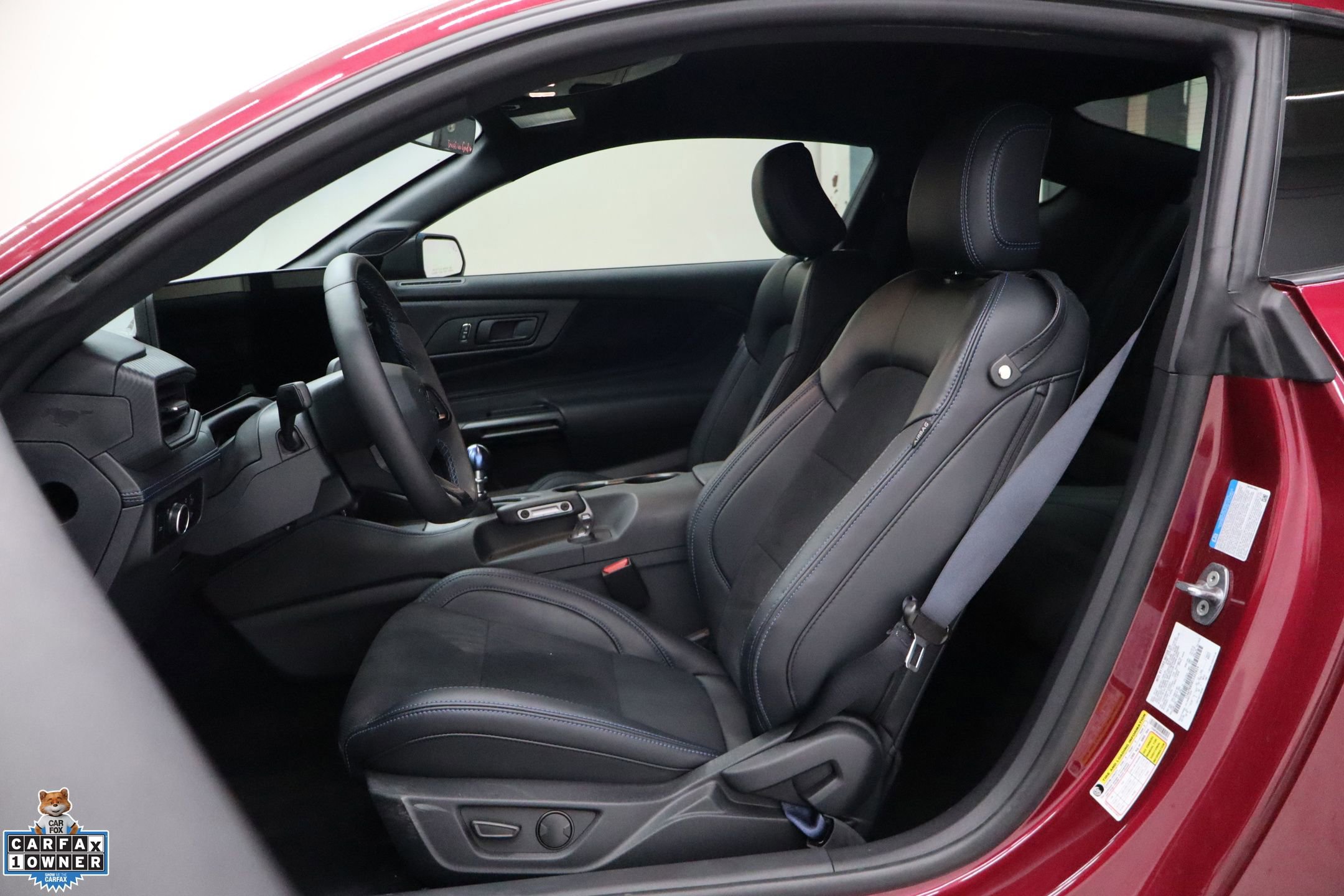 Used 2025 Ford Mustang Dark Horse w/ Dark Horse Handlin Package image 14