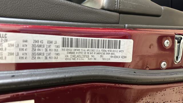 Used 2020 Dodge Durango SXT AWD/4WD image 37