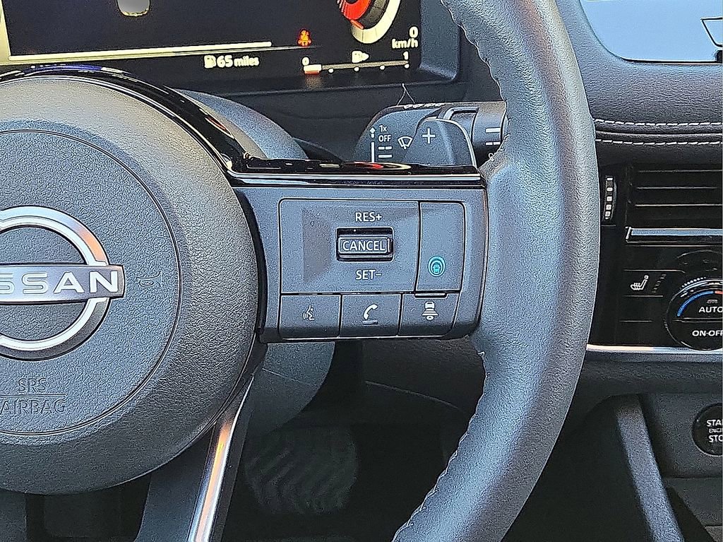 Used 2024 Nissan Rogue SL w/ SL Premium Package image 20