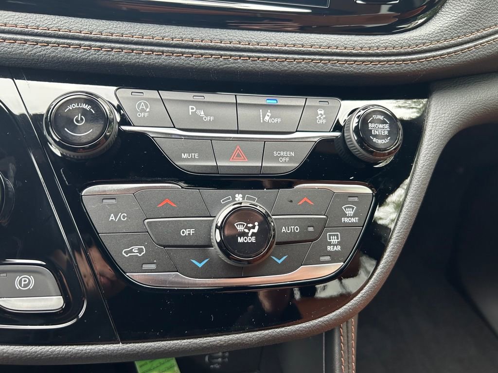 New 2026 Chrysler Pacifica Pinnacle image 20