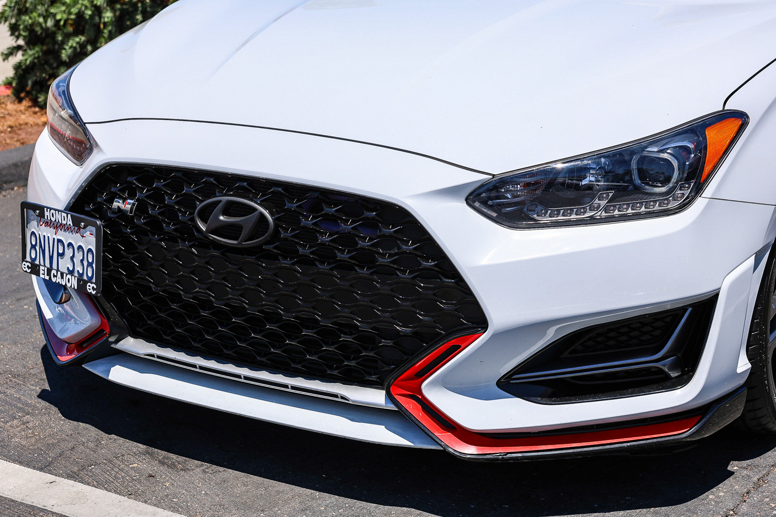 Used 2020 Hyundai Veloster N w/ Performance Package FWD image 4
