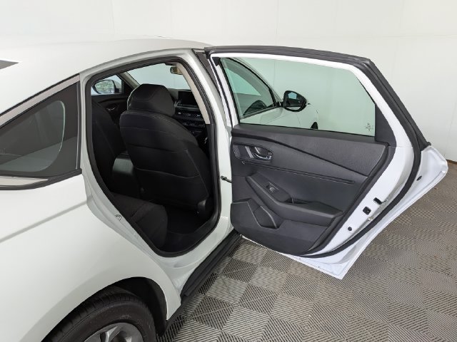 Used 2024 Honda Accord EX image 33