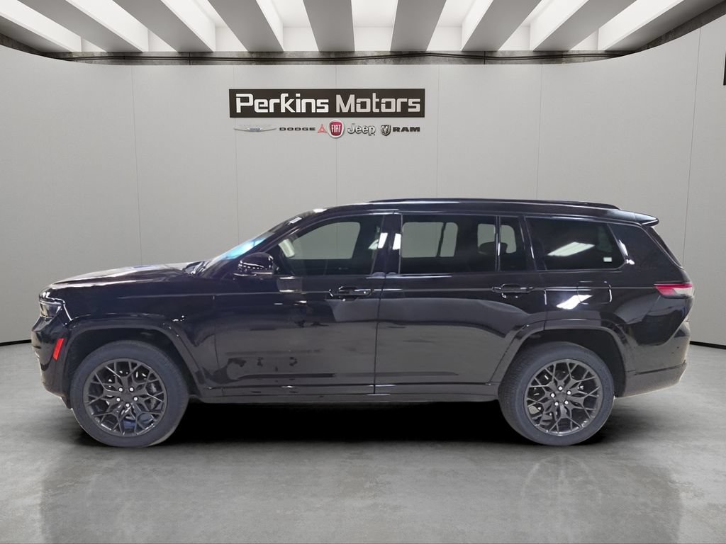 Used 2024 Jeep Grand Cherokee L Summit w/ High Altitude Package AWD/4WD image 9