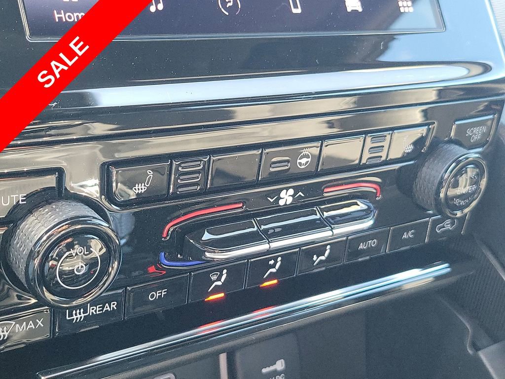 New 2025 Jeep Grand Cherokee L Laredo w/ Luxury Tech Group I image 26