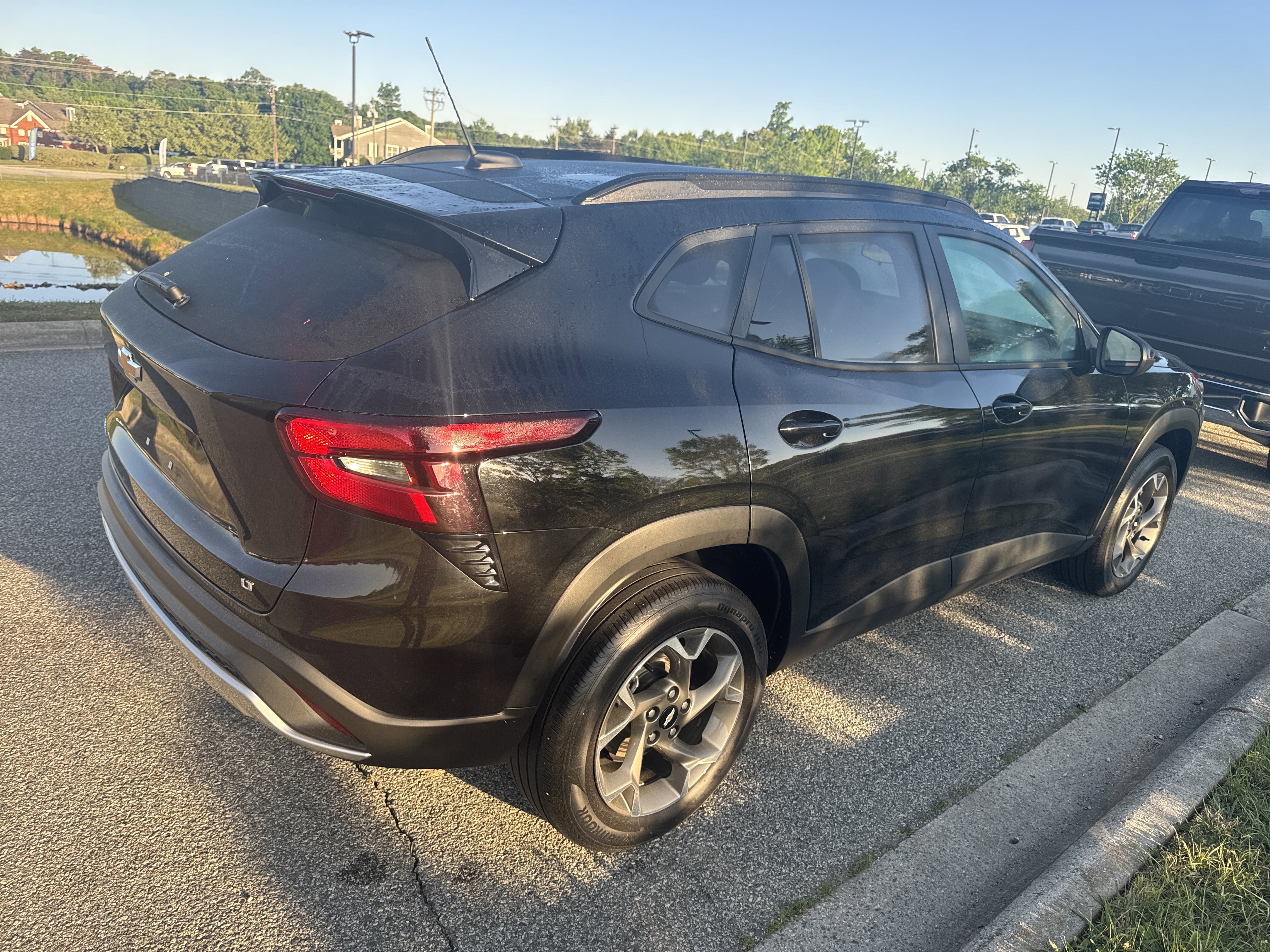 Certified 2024 Chevrolet Trax LT w/ Driver Confidence Package FWD image 10