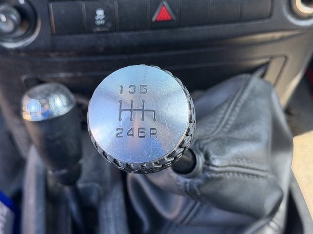 Used 2012 Jeep Wrangler Unlimited Sport AWD/4WD image 12