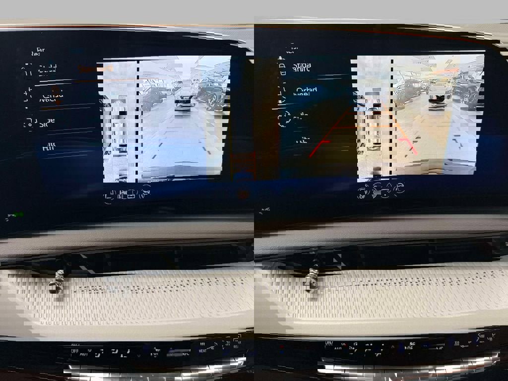 New 2025 Cadillac Optiq Sport 2 w/ LPO, ONYX Package AWD/4WD image 6