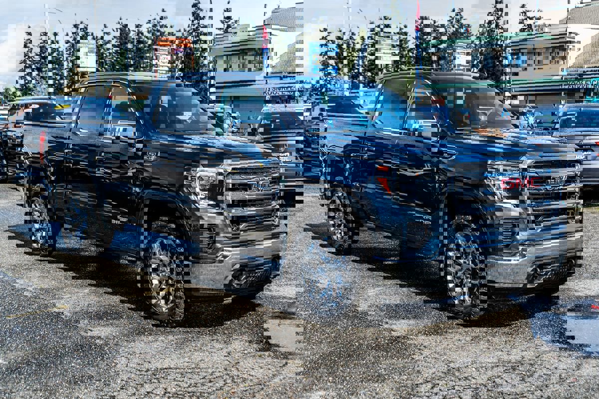 Used 2023 GMC Sierra 1500 SLE image 6