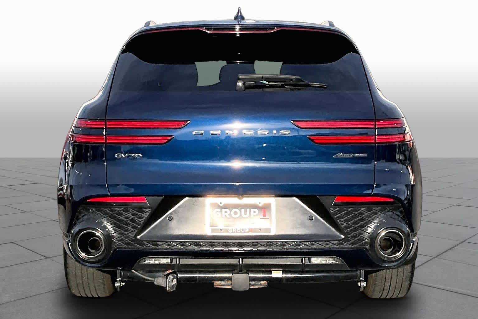 Used 2022 Genesis GV70 3.5T Sport w/ Sport Advanced Package AWD/4WD image 5