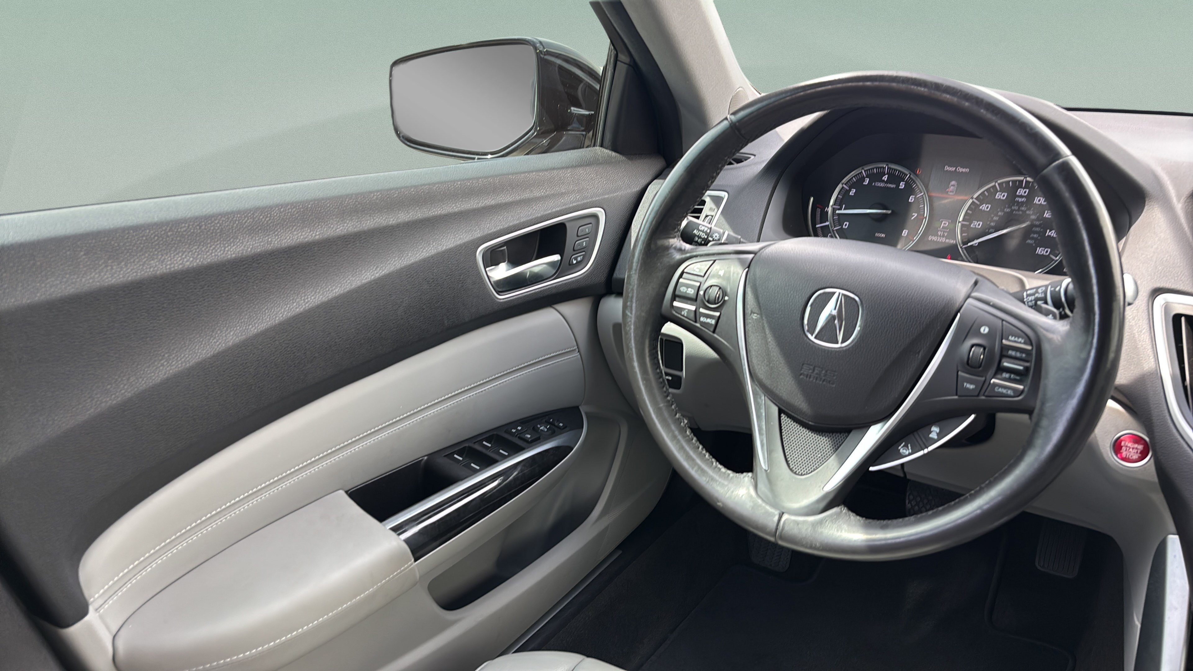 Used 2018 Acura TLX FWD image 25