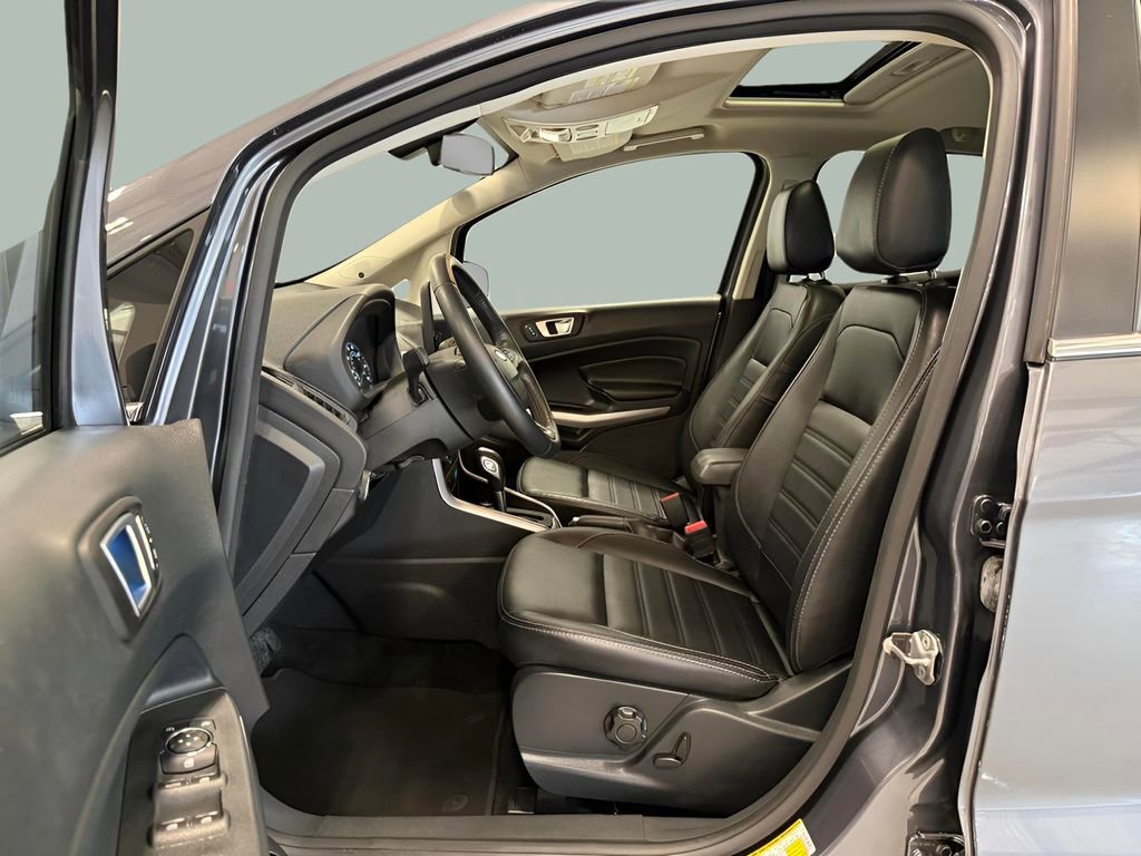 Used 2022 Ford EcoSport Titanium image 16