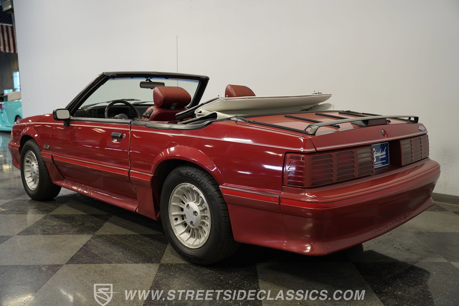 Used 1988 Ford Mustang GT RWD image 10