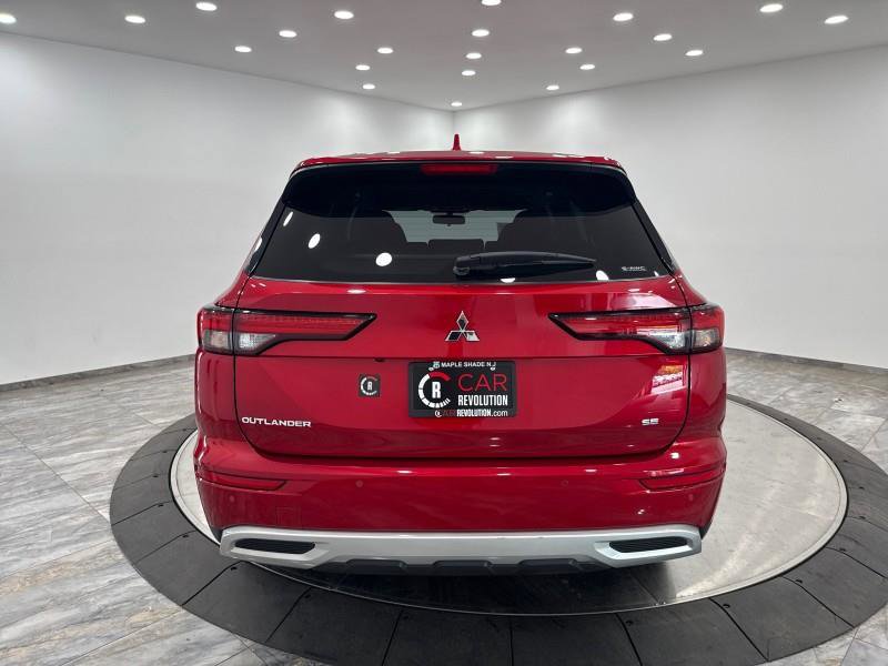 Used 2024 Mitsubishi Outlander SE image 34