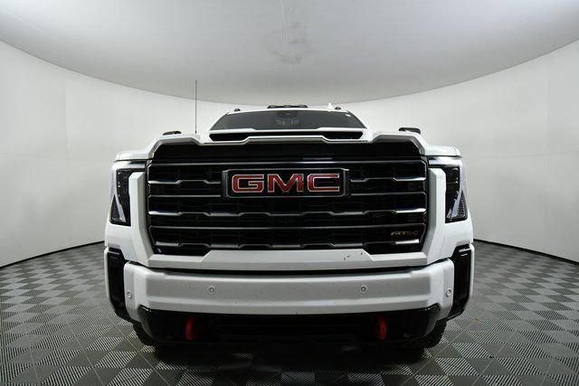 Used 2025 GMC Sierra 3500 AT4 w/ AT4 Premium Plus Package image 7