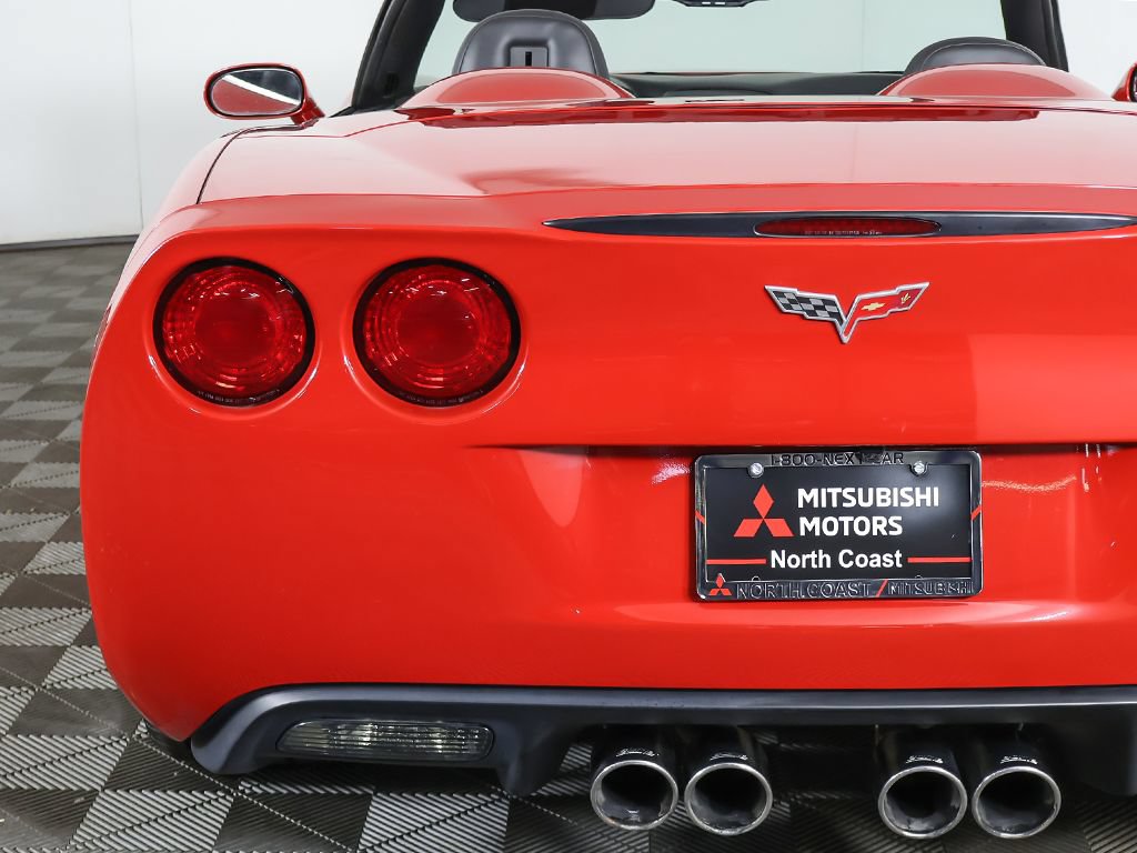 Used 2006 Chevrolet Corvette Convertible w/ Preferred Equipment Group RWD image 22