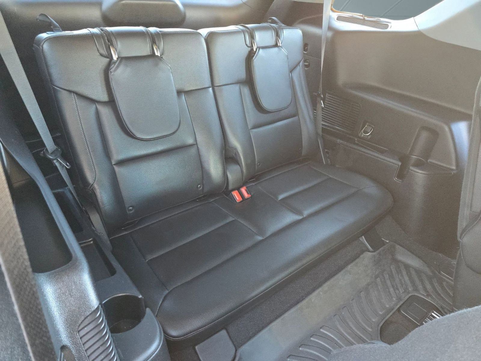 Used 2020 Ford Explorer XLT w/ Equipment Group 202A image 33