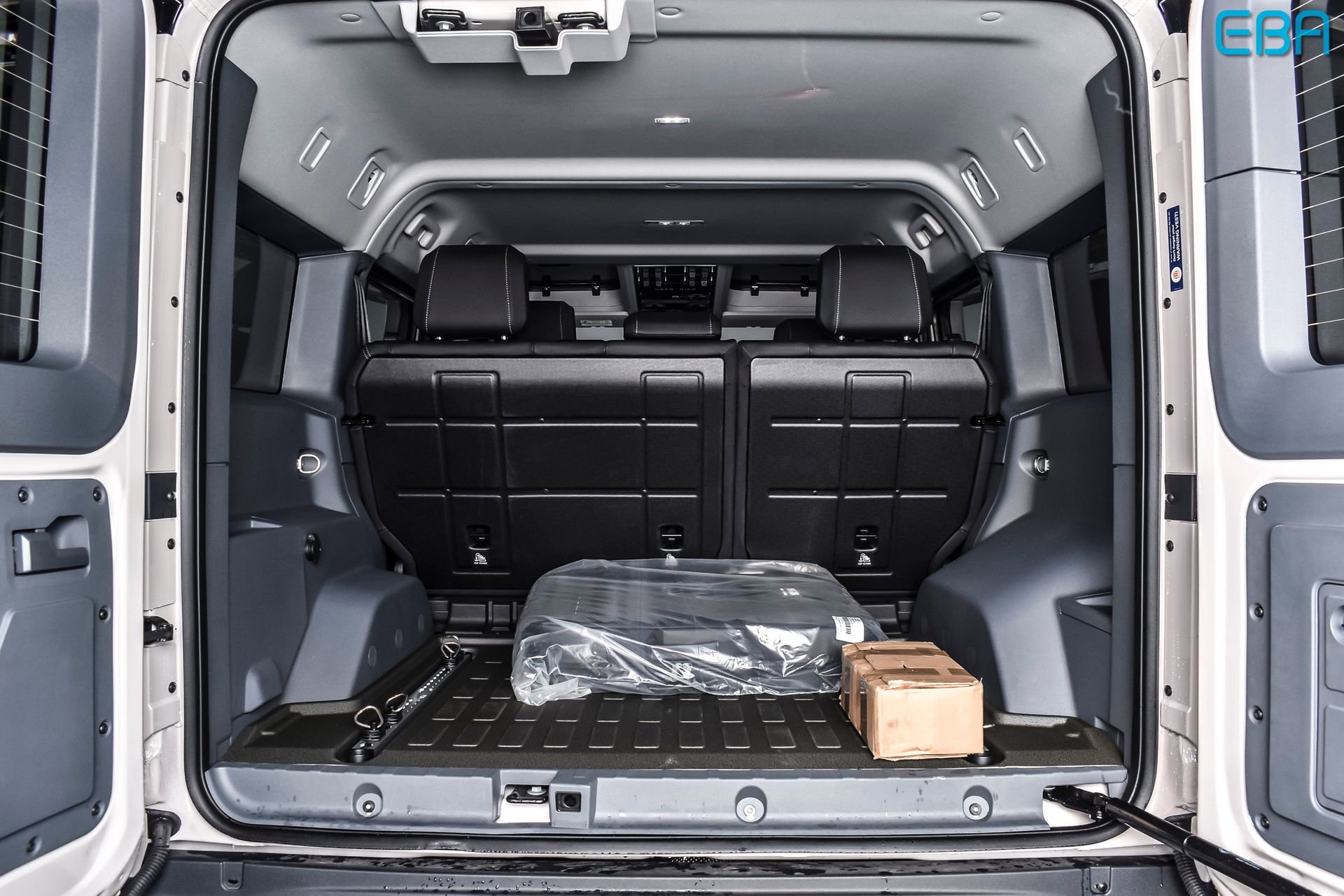 Used 2025 INEOS Grenadier Fieldmaster Edition image 12