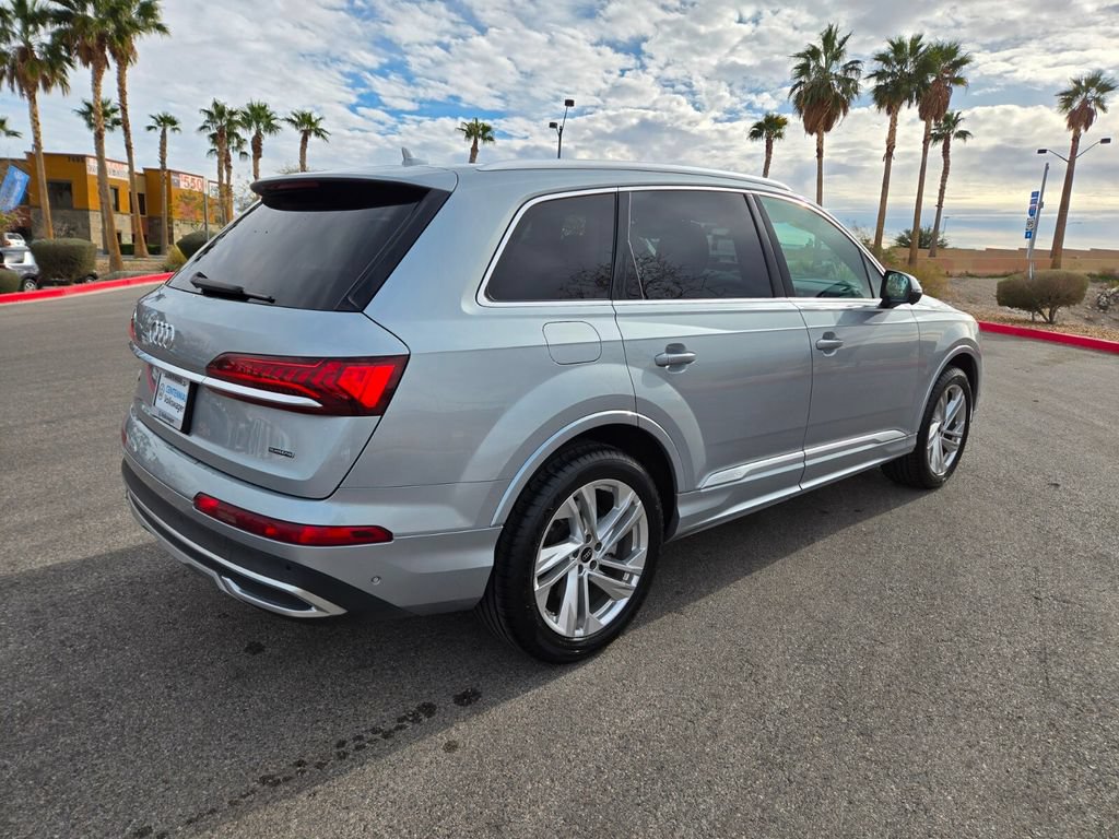 Used 2024 Audi Q7 3.0T Premium Plus AWD/4WD image 5