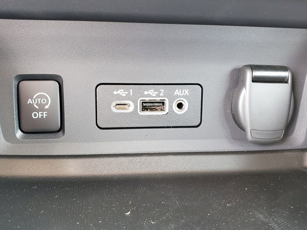 New 2025 Nissan Sentra SV w/ Trunk Package image 19